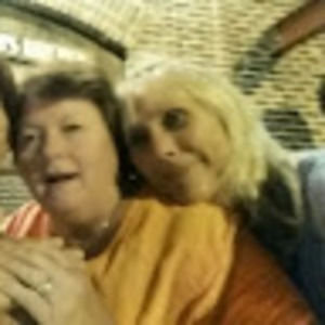 Meet your Posher, Cindy